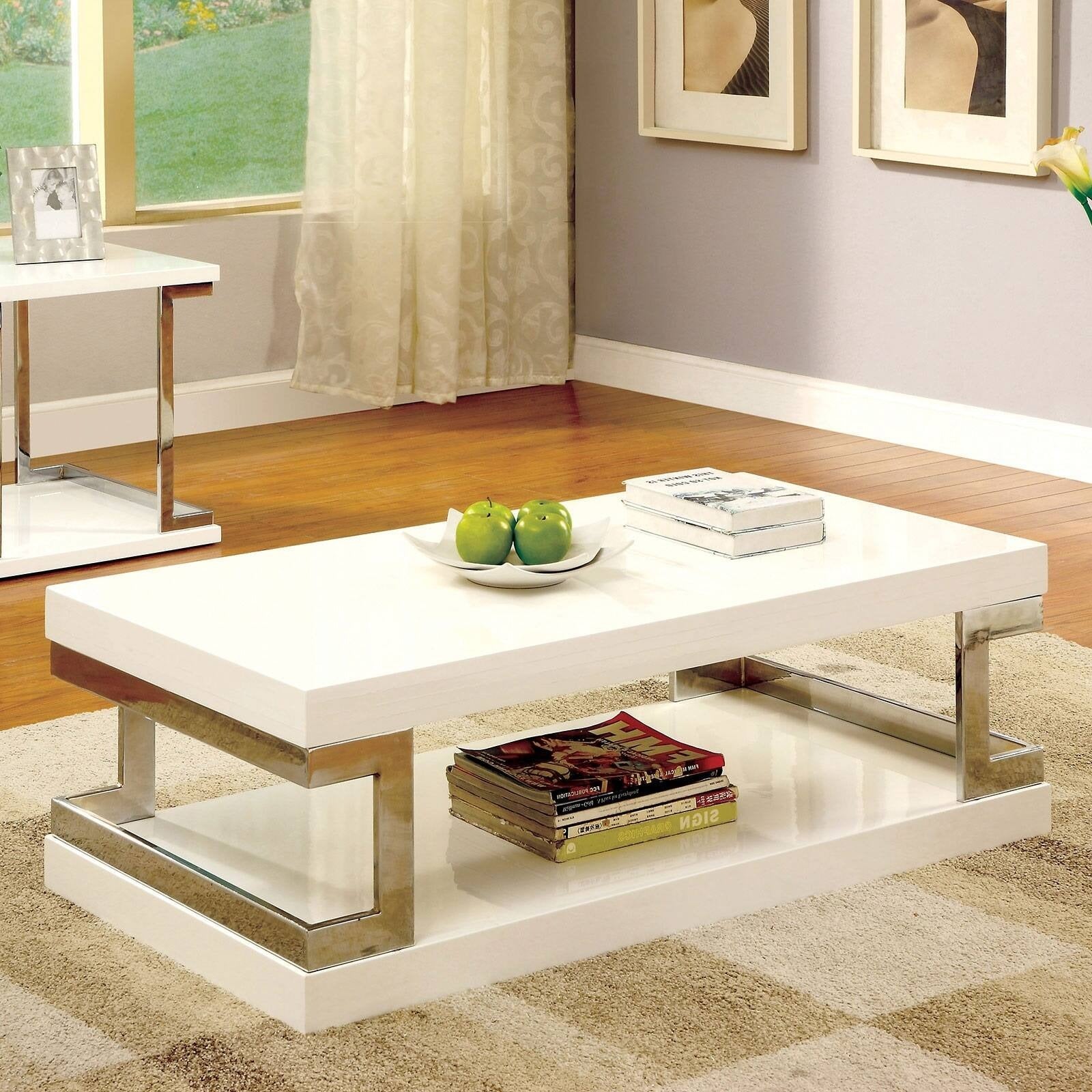 Rechteckiger, moderner, hochglänzend lackierter weißer Couchtisch mit offenem Stauraum