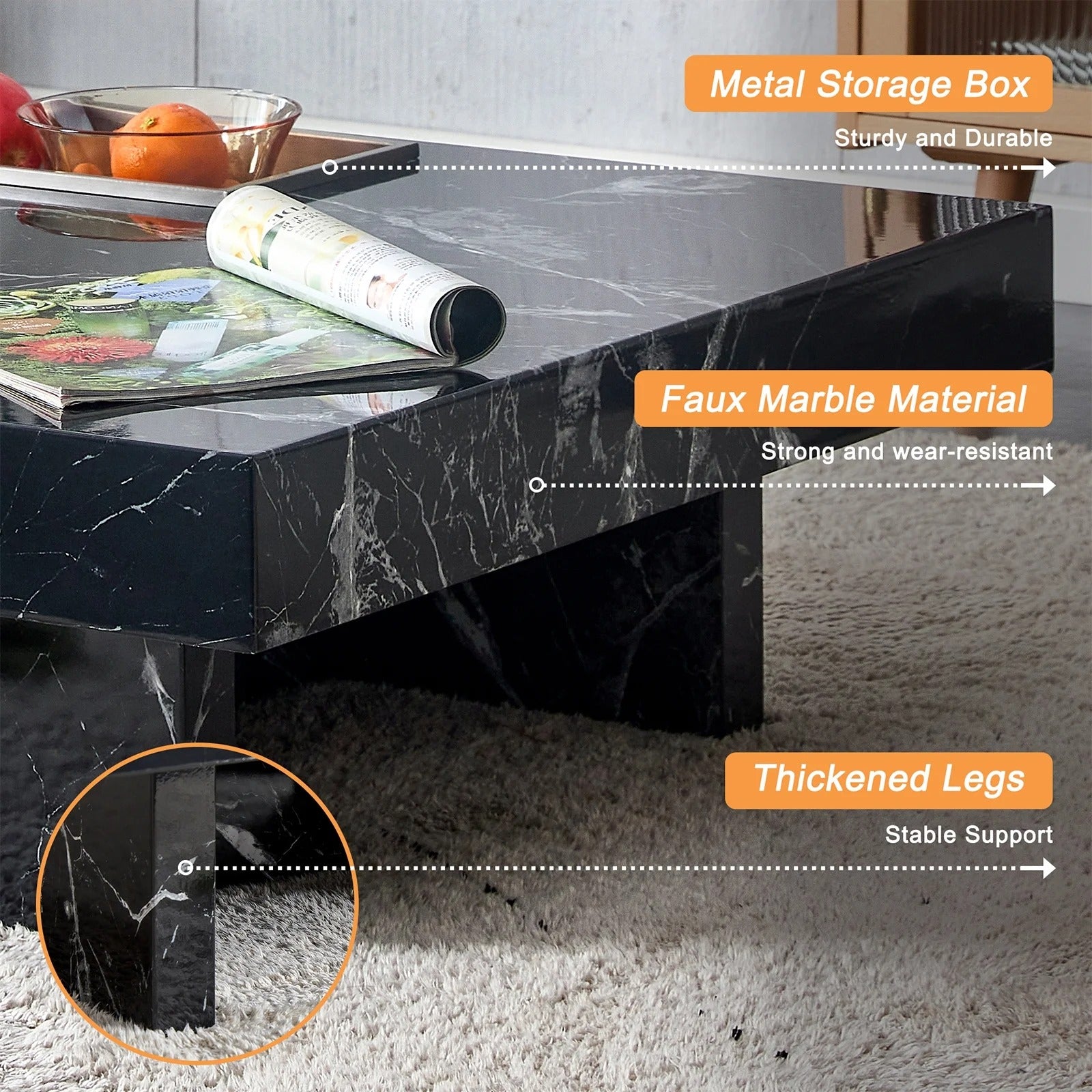 Kompakter quadratischer Couchtisch in Marmoroptik mit Edelstahlablage