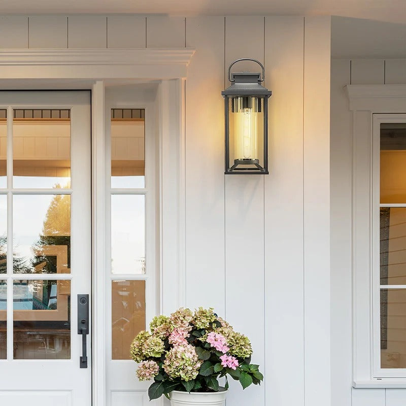 Modern Black E26 Outdoor Wall Light - Weatherproof Anti-Rust Wall Sconce