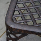 Fauteuil inclinable pliable en aluminium beige avec roulettes et table d'appoint